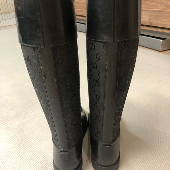 Gucci Women's Black Rubber Monogram GG Rainboots - Picture 2 of 6